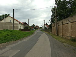 Mezouň