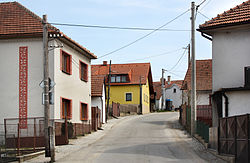 Otín